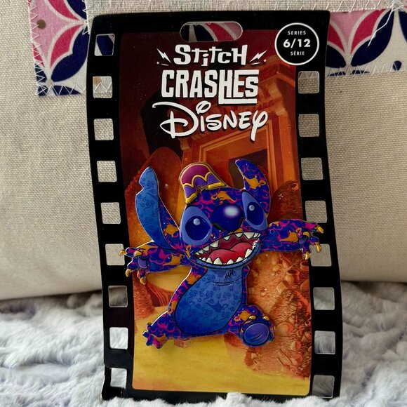 NWT Stitch Crashes Disney 2021 Collectible Pins - Picture 7 of 13